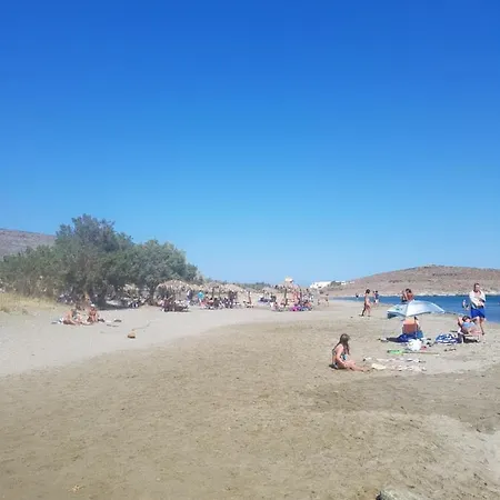 Laouti Tinos B * 아기오스 이오니스